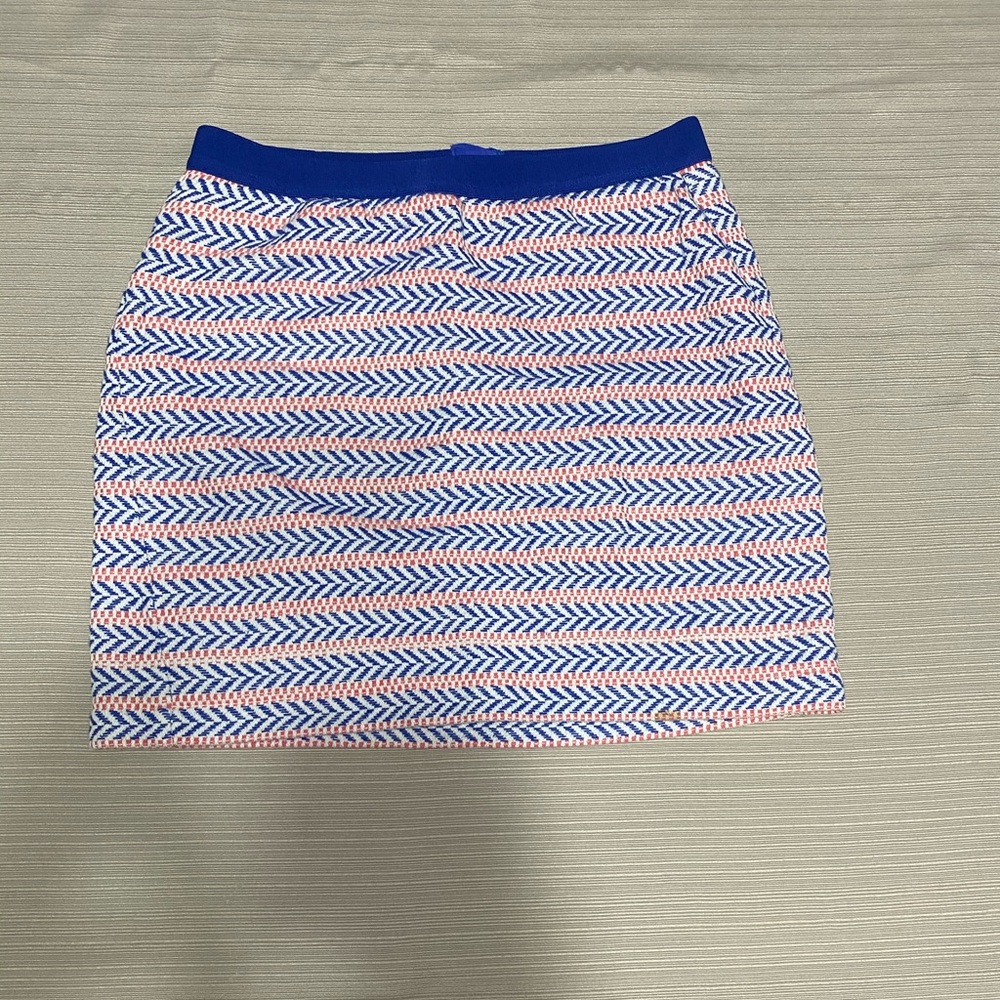 Gap skirt